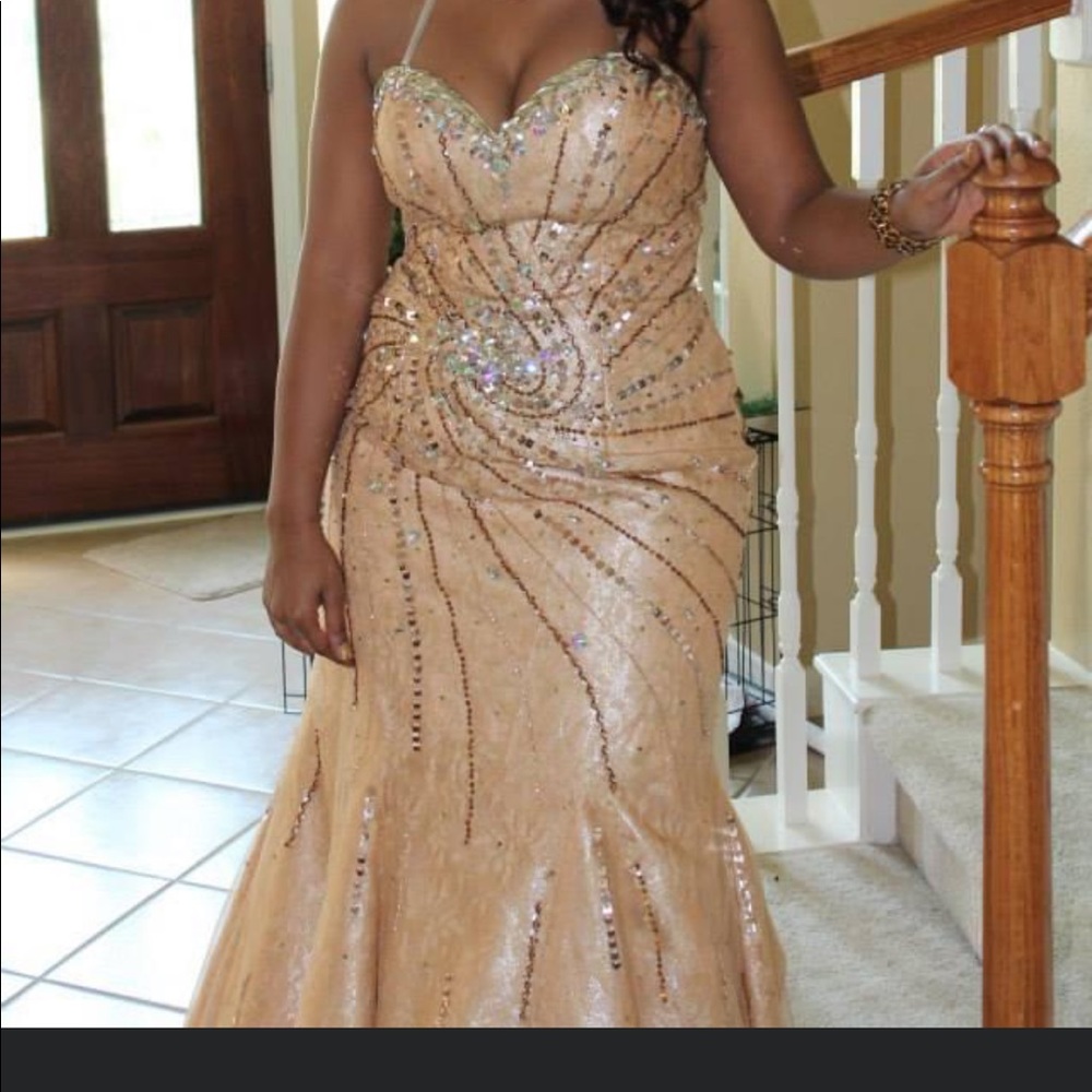 Prom dress